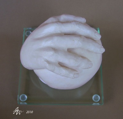 Haltende Hand - Kunstkeramik 2010
